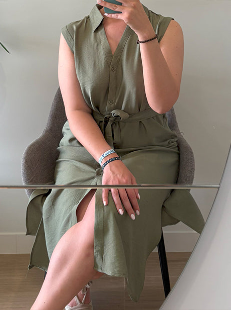 Vestido Sahara – Elegancia Utilitaria con un Toque Sofisticado